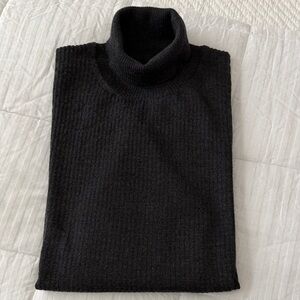 John W. Nordstrom Charcoal Gray Turtleneck Sweater